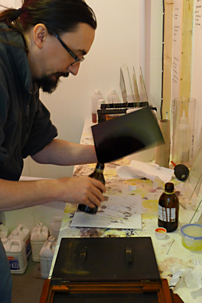 MarkPouring